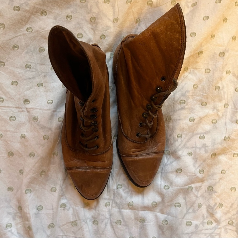 Enzo Angiolini Brown Lace Up Boots - Picture 2 of 4